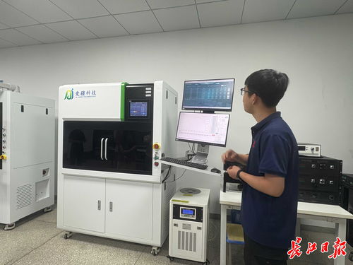 效率提升12倍！我國首個太陽能電池智能檢測大模型問世，引領新興能源技術研發新浪潮